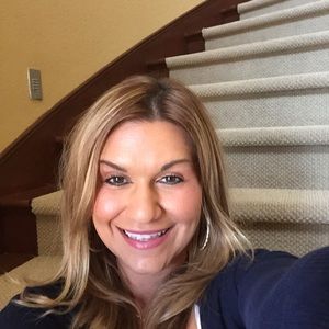 Meet your Posher, Maryam