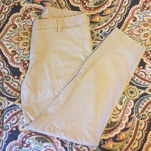 Gap cropped pants