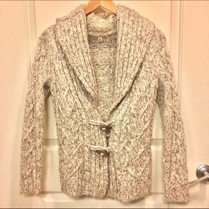 Banana Republic Cable knit wool sweater