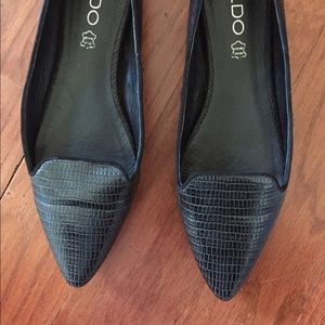 Leather pointed toe flats