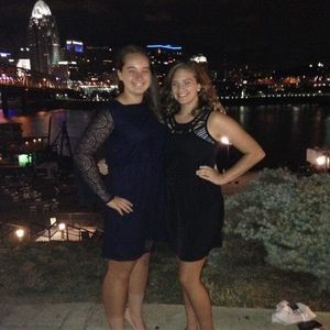 Meet your Posher, Jeni