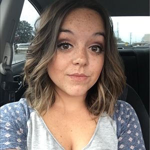 Meet your Posher, Samantha