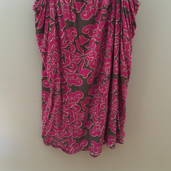 Tank - Picture 3 of 4