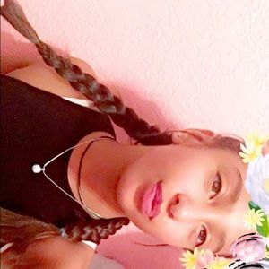 Meet your Posher, Giselle