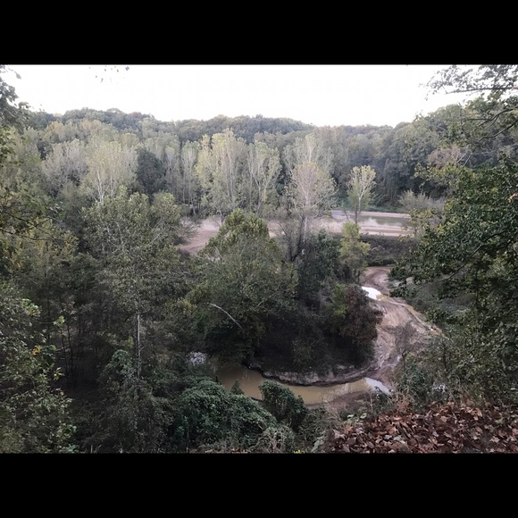 Meet your Posher, Hung - Picture 1 of 1