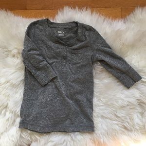 Boys or girls Gray 3/4 Length Shirt
