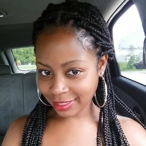 Meet your Posher, Lynette