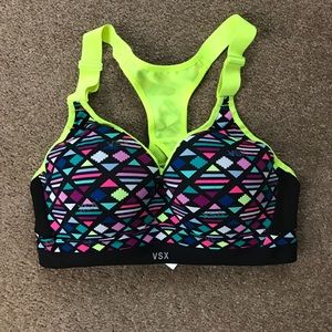 VS Sports Bra