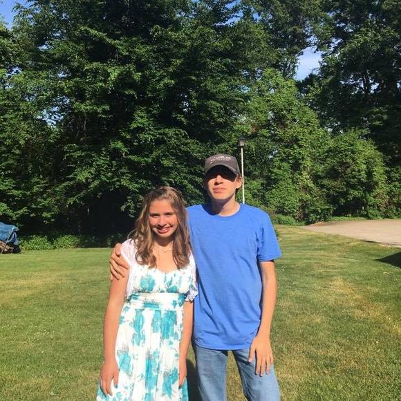 Meet your Posher, Cyndi - Picture 1 of 1