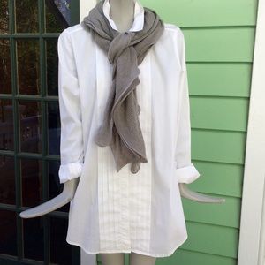 J. Jill tuxedo style button down white shirt