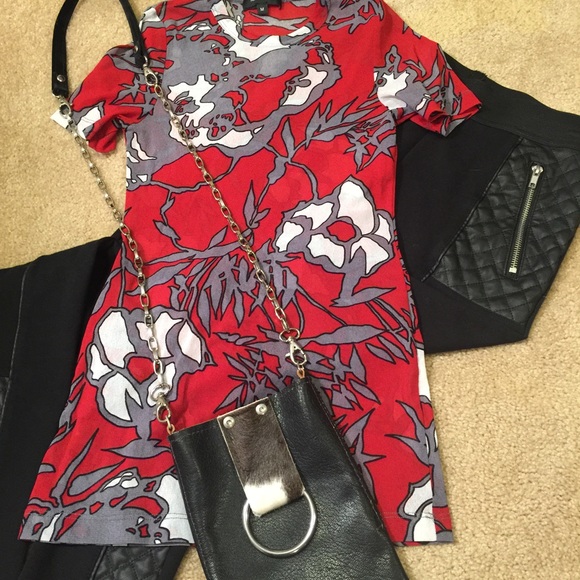 Karen Kane Top