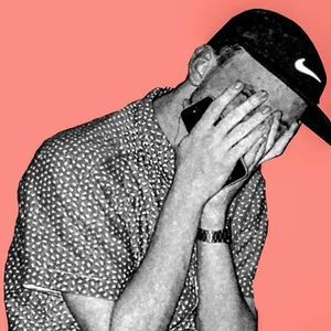 Meet your Posher, Dennis