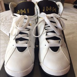 Air Jordan 7 Retro White Black Maize Yellow
