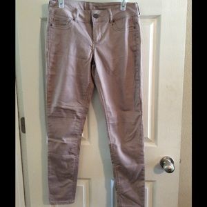 Mauve skinny jeans