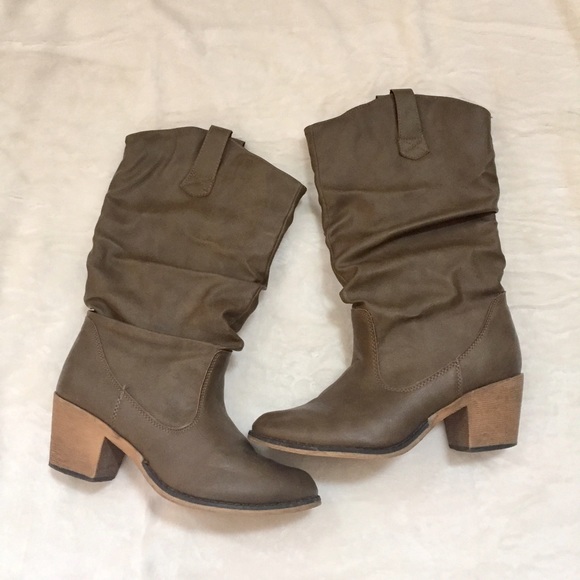 ModCloth Shoes - ❌ Final Price Modcloth Cowboy Cowgirl Western Boot