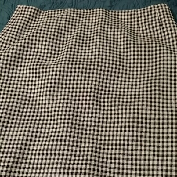 Skirt - Picture 1 of 1