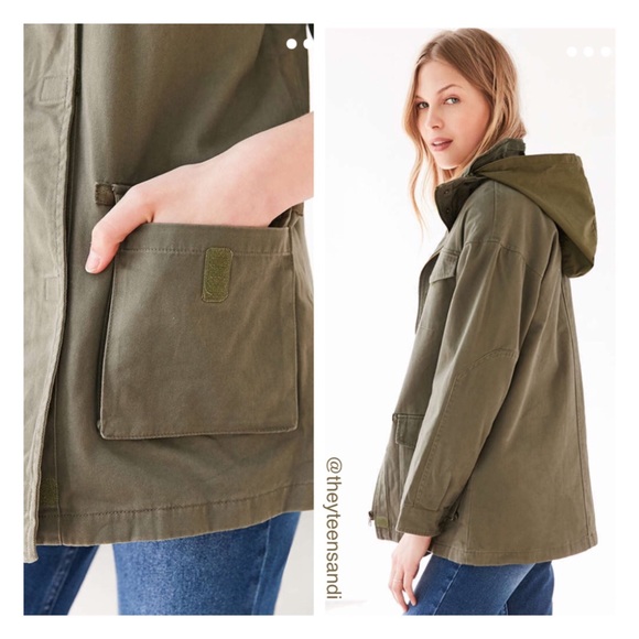 Urban Outfitters BDG 4-Pocket Camo Utility Jacket - Picture 3 of 4