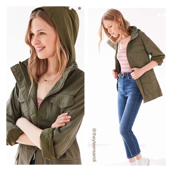 Urban Outfitters BDG 4-Pocket Camo Utility Jacket - Picture 4 of 4