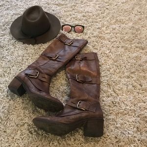 Donald J Pliner Vintage bronze buckle boots