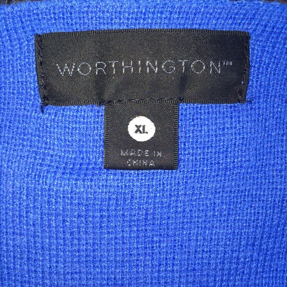 EUC, Blue long sleeve sweater like top - Picture 3 of 3