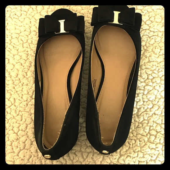 Cute black dress shoes