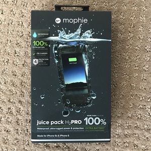 Mophie juice pack H2pro waterproof iPhone 6