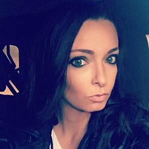 Meet your Posher, Cassandra