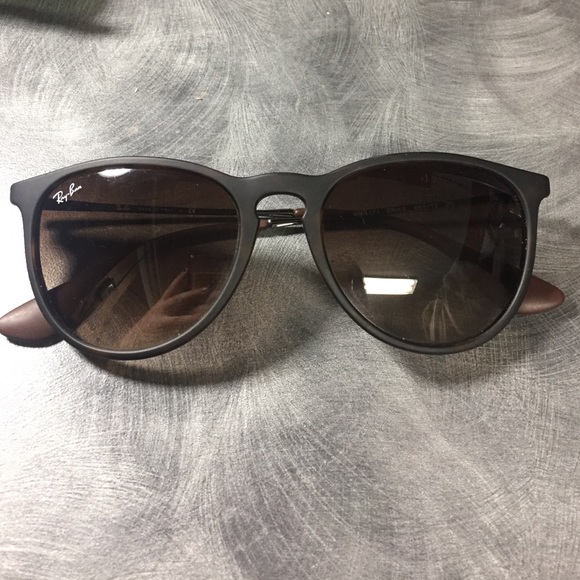 Ray-Ban Erika Classic