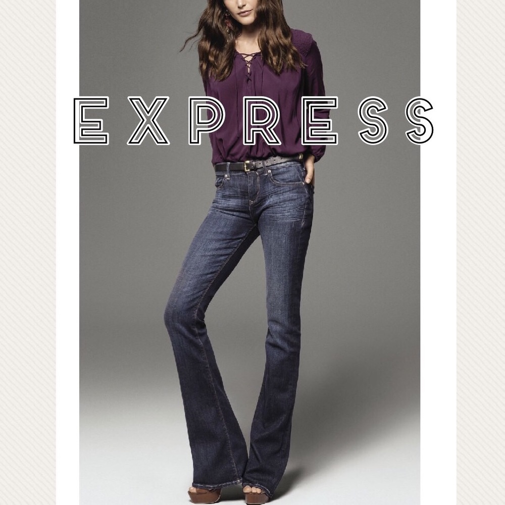 Express Jeans Boot Cut in Mid-Rise (Mia)