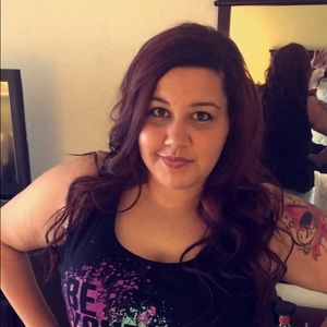 Meet your Posher, Vanessa