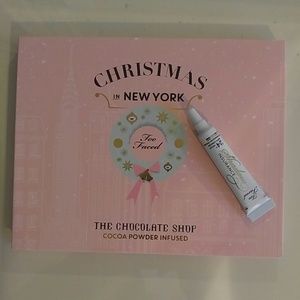 Too Faced Christmas in New York makeup pallet