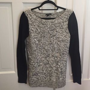 Club Monaco Black/White Sweater