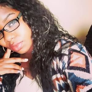 Meet your Posher, Christiana