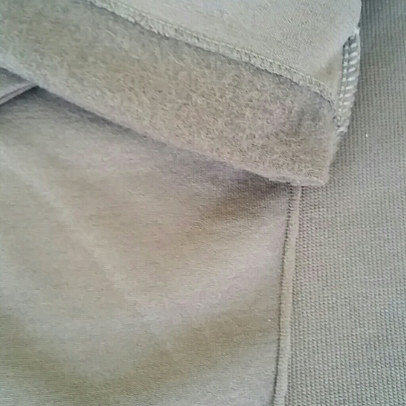 SOLD OUT - Picture 3 of 4