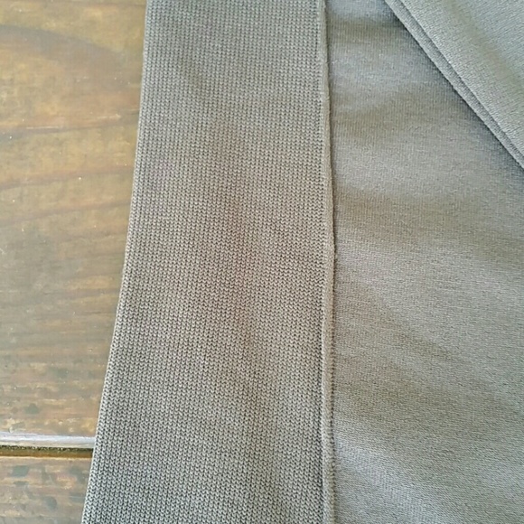 SOLD OUT - Picture 4 of 4