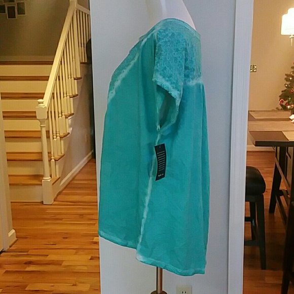 NWT STYLE&CO. PLUS SIZE TEE - Picture 3 of 4