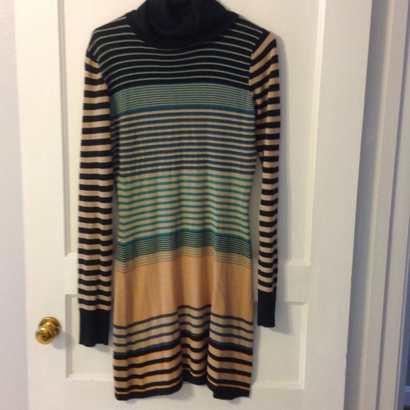 Long sleeve dress