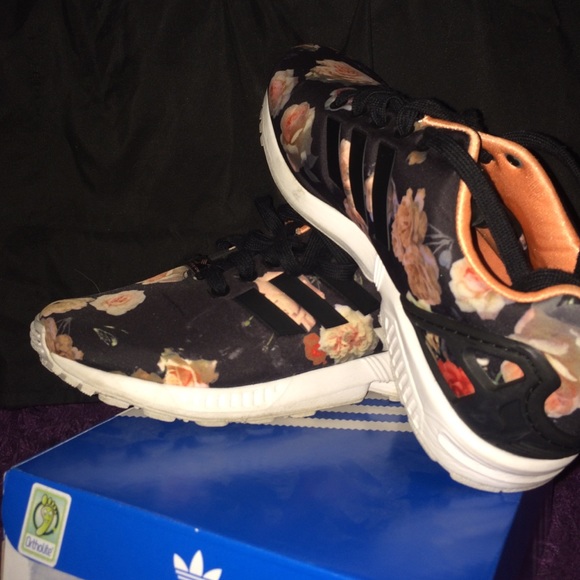 RARE ORIGINALS Adidas ZX Flux