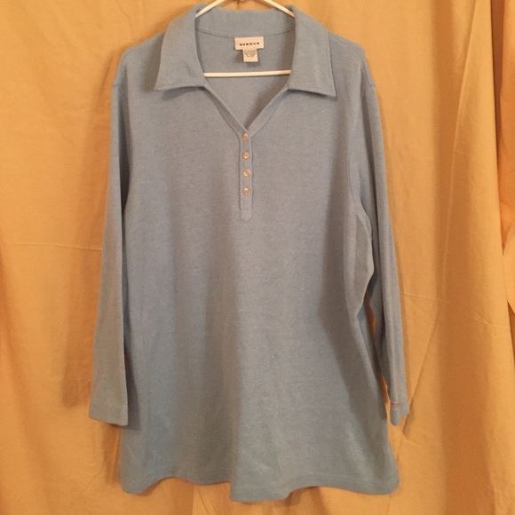 Avenue Blue Collard Sweater 22/24
