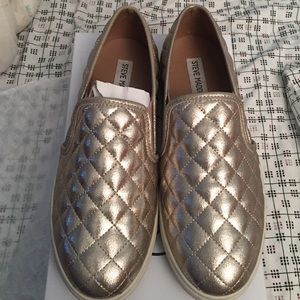 Steve Madden flats