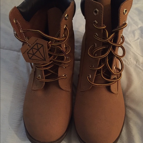 Rock & Candy Bulldozer Bootie Women's boots size 8