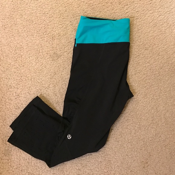 Lululemon water bound capris
