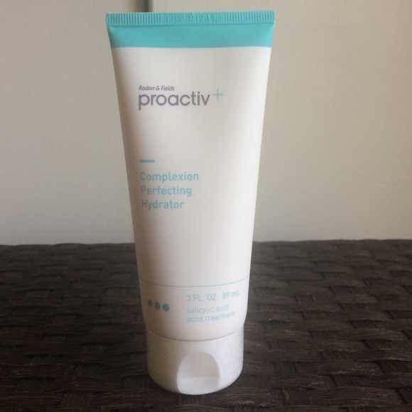 Proactiv Complexion Perfecting Hydrator
