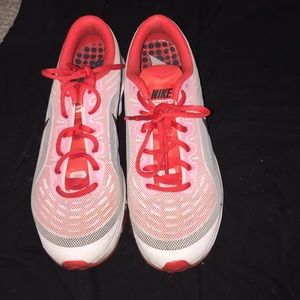 Woman's Nike air max air size 8.5 great condition