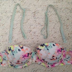 Victoria's Secret Pink Push-up Bra