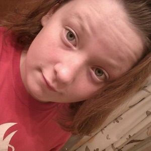 Meet your Posher, Mikayla