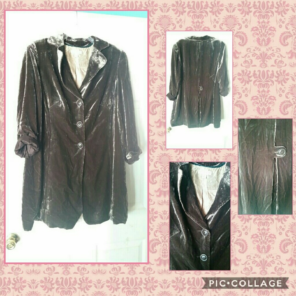 Gorgeous velvet long blazer