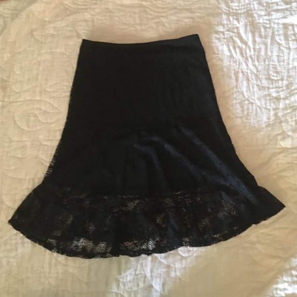 Black lacy skirt