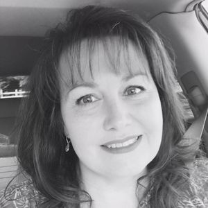 Meet your Posher, Deborah