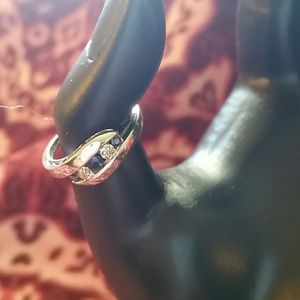 10k Sapphire n Diamond ring